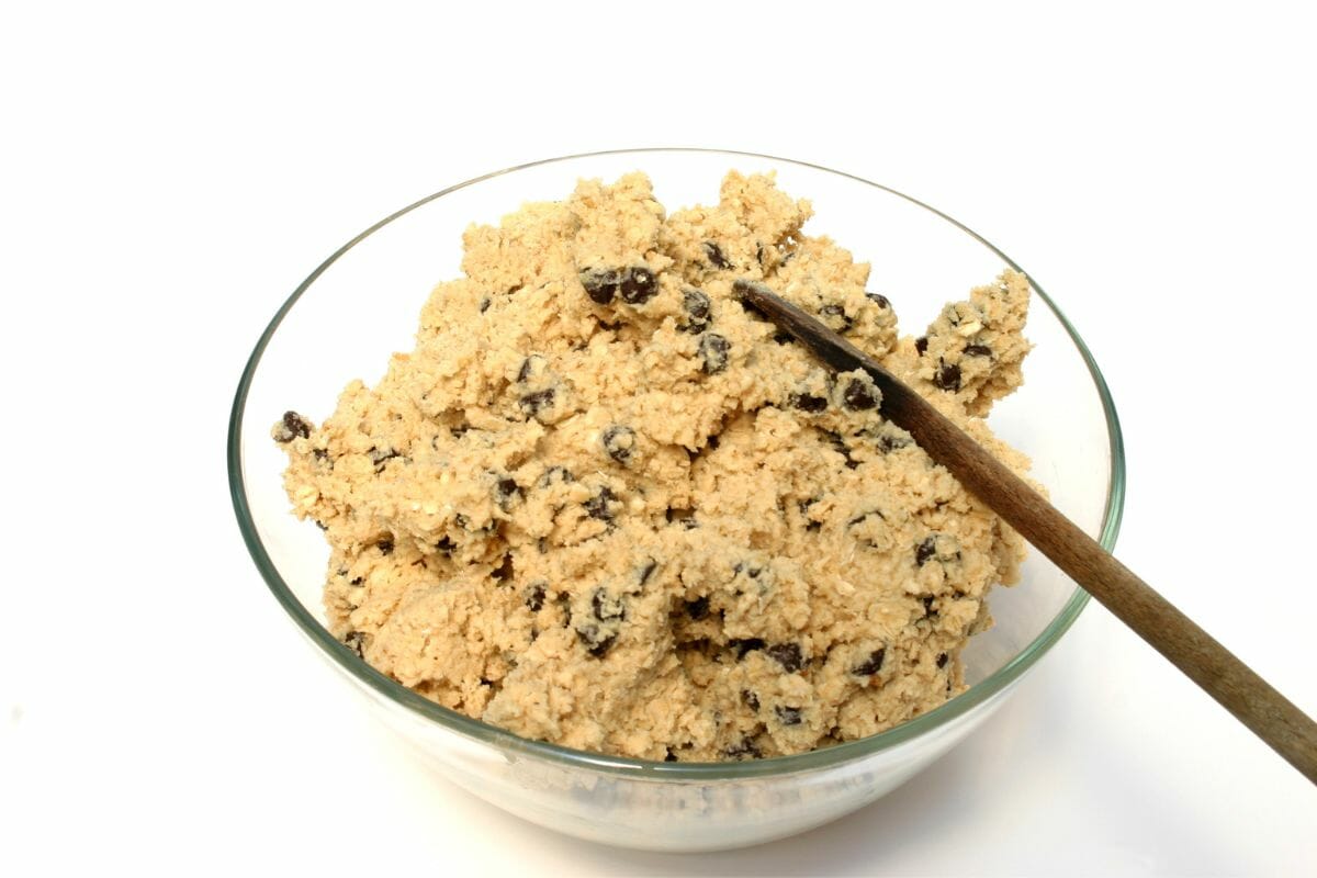 Fix Crumbling Cookie Dough: Simple Fixes For Delicious Cookies